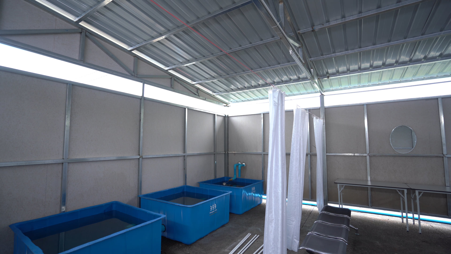 ayeyarwady_center_acommodates_COVID_19_Positive_patients_for_treatment_in_myanmar_24