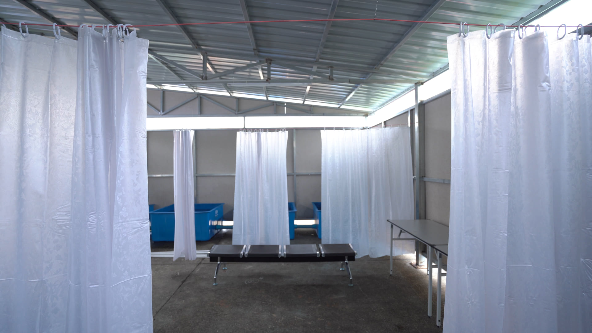 ayeyarwady_center_acommodates_COVID_19_Positive_patients_for_treatment_in_myanmar_25