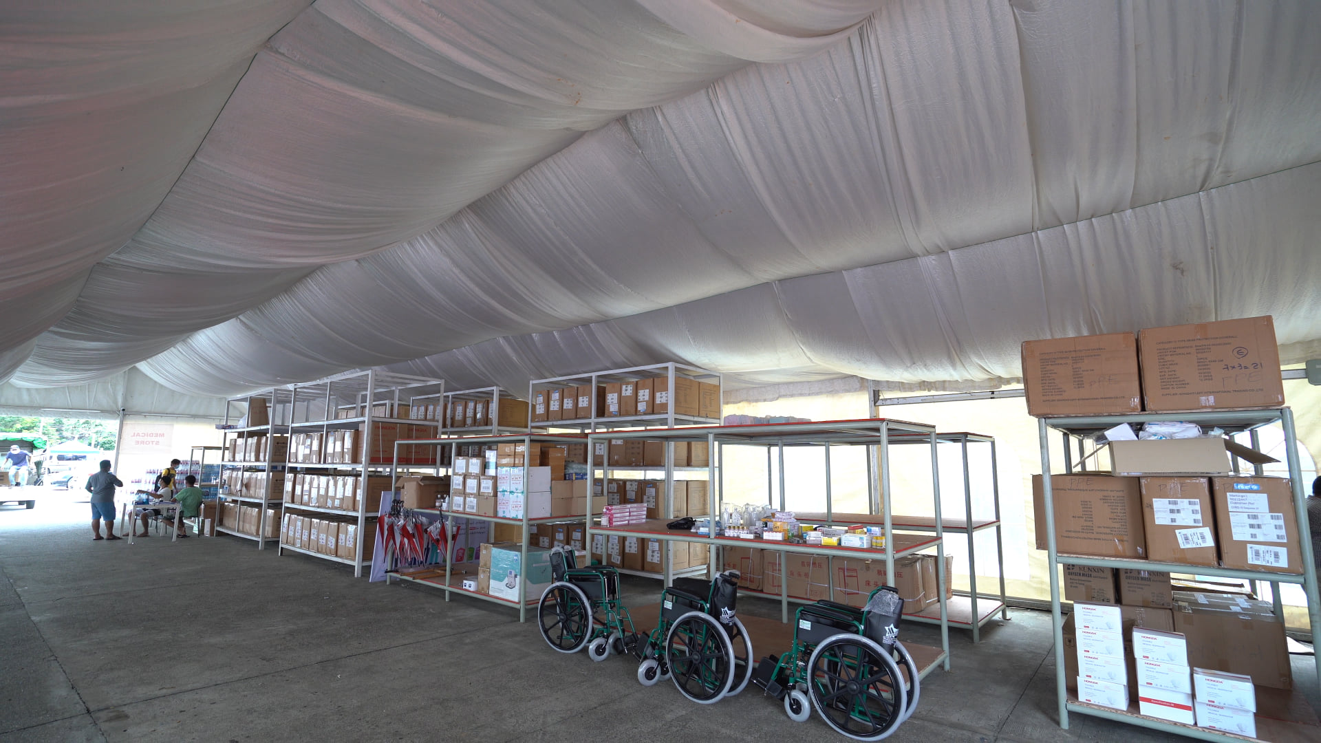 ayeyarwady_center_acommodates_COVID_19_Positive_patients_for_treatment_in_myanmar_34