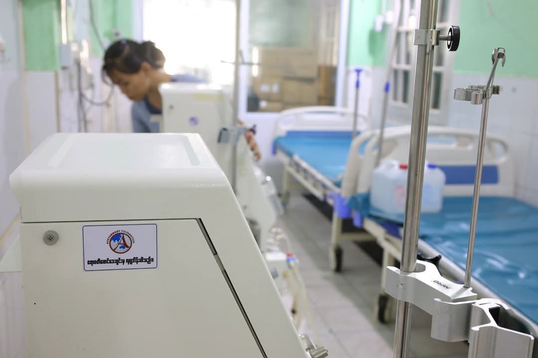 Hemodialysis_Machine_2